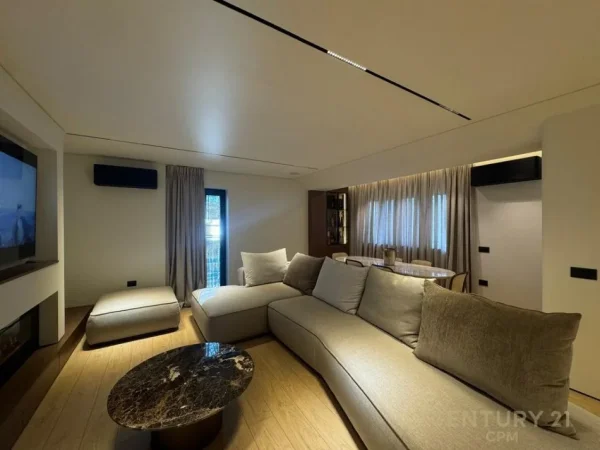 Tirane, shes apartament 3+1+Ballkon Kati 4, 150 m² 699.000 € 