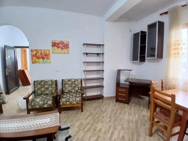 Tirane, jepet me qera apartament 1+1 Kati 3, 60 m² 400 € (Astir)