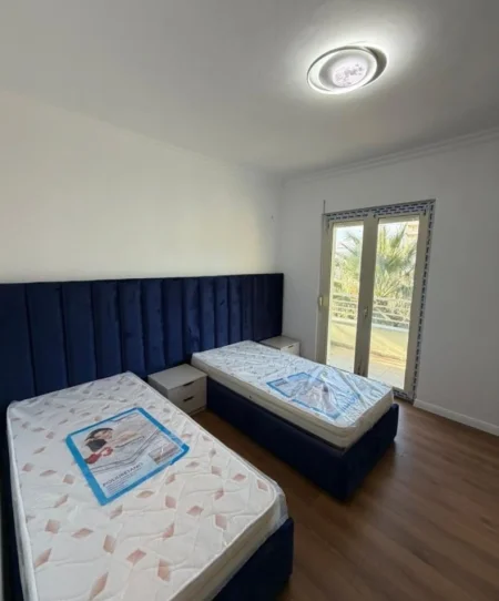 Durres, shitet apartament 2+1+Ballkon Kati 2, 110 m² 148.000 € (Shkembi i Kavajes)