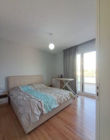 Tirane, shitet apartament 1+1+Aneks+Ballkon Kati 10, 57 m² 95000 €
