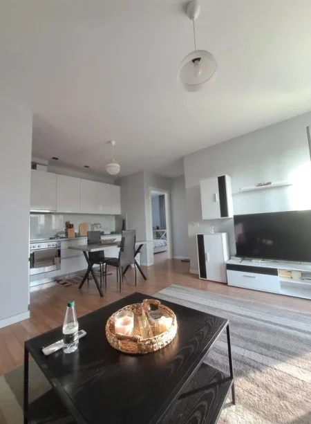 Tirane, shitet apartament 1+1+Aneks+Ballkon Kati 10, 57 m² 95000 €