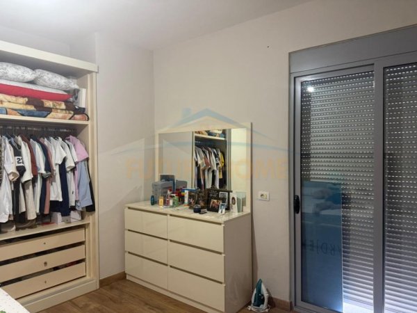 Tirane, shitet apartament Kati 7, 105 m² 135.000 € (FRESK)
