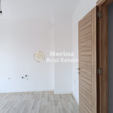 Tirane, jepet me qera apartament 2+1 Kati 2, 110 m² 400 € (5 Maji)