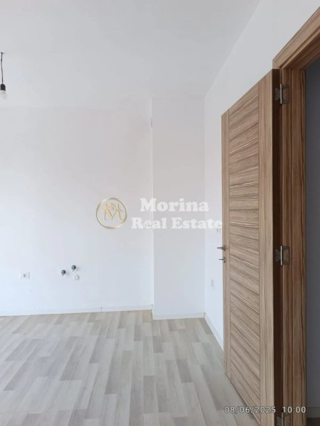 Tirane, jepet me qera apartament 2+1 Kati 2, 110 m² 400 € (5 Maji)
