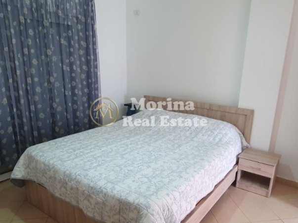 Tirane, jepet me qera apartament 2+1 Kati 4, 110 m² 550 € (Ali Demi)