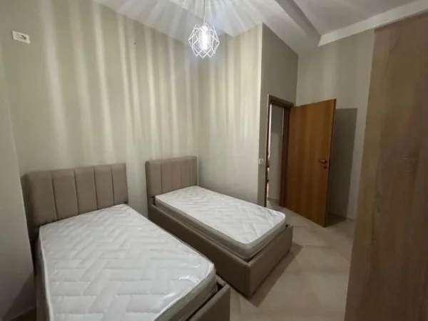 Tirane, shitet apartament Kati 0, 91 m² 110.000 € (FRESK)