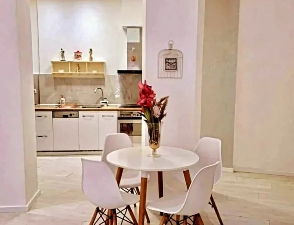 Tirane, shitet apartament 2+1 , 100 m² 159.000 € (liqeni thate)