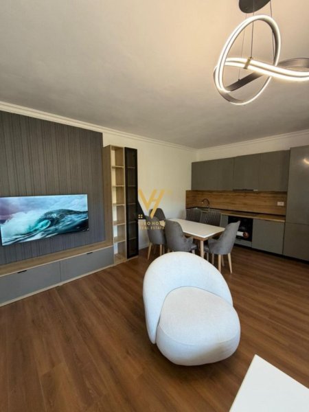 Shkembi Kavajes, shitet apartament 2+1+Ballkon Kati 2, 110 m² 148.000 € (SHKEMBI I KAVAJES)