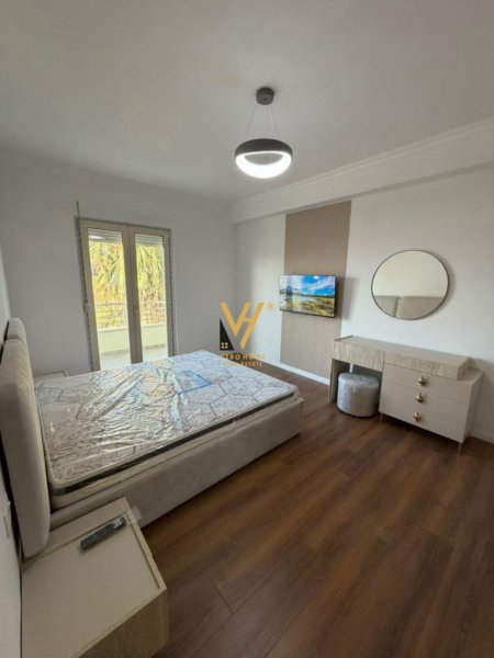 Shkembi Kavajes, shitet apartament 2+1+Ballkon Kati 2, 110 m² 148.000 € (SHKEMBI I KAVAJES)