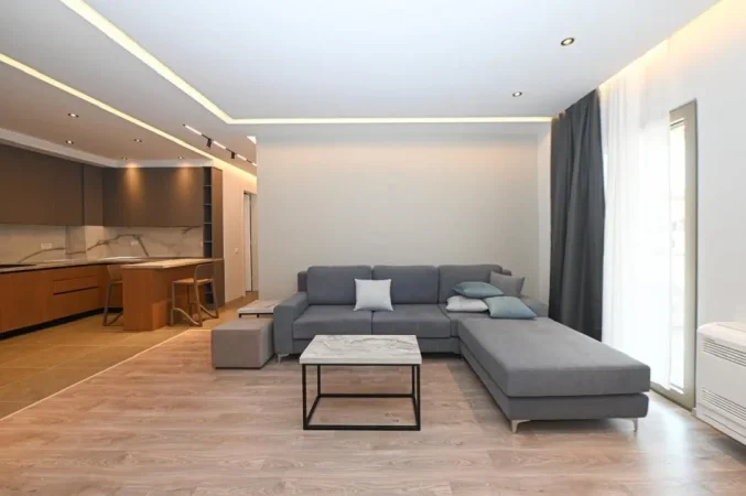 Tirane, jepet me qera 2+1 , 125 m² 1.300 € (delijorgji)