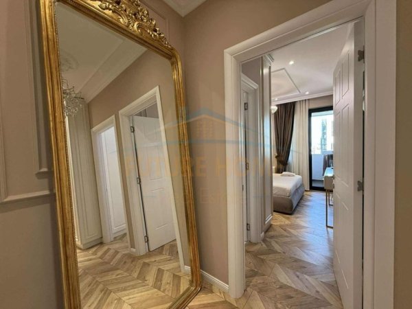 Tirane, shitet apartament Kati 9, 102 m² 350.000 € (RRUGA E KAVAJES)