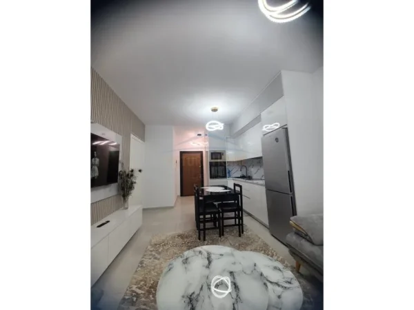 Tirane, shitet apartament Kati 4, 93 m² 160.000 € (PASKUQAN)