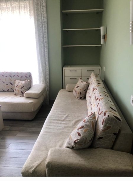 Tirane, jepet me qera apartament 2+1+Ballkon Kati 6, 112 m² 600 € (laprak)