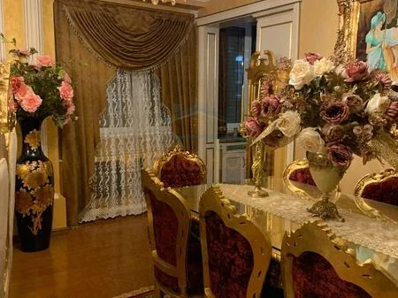 Tirane, shitet apartament 2+1 Kati 1, 117 m² 350.000 € 