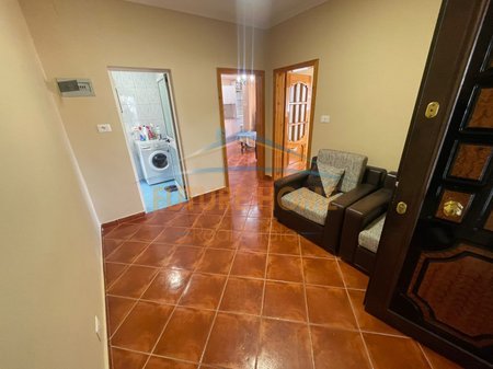 Tirane, shitet apartament 1+1 Kati 3, 57 m² 138.000 € 
