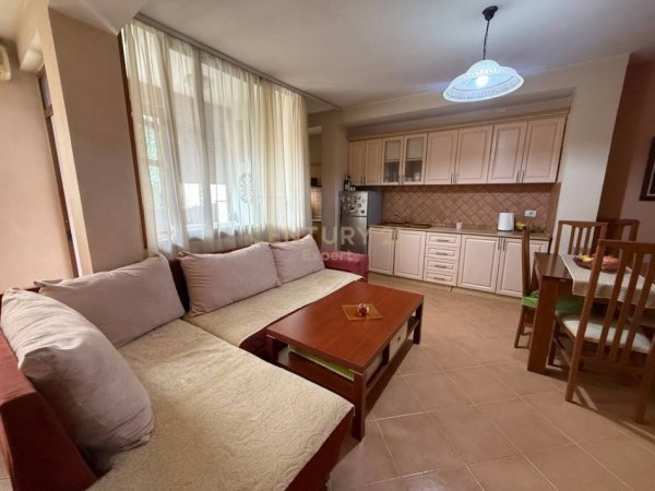 Tirane, shitet apartament 2+1 Kati 5, 93 m² 159.000 € (Mozaiku)