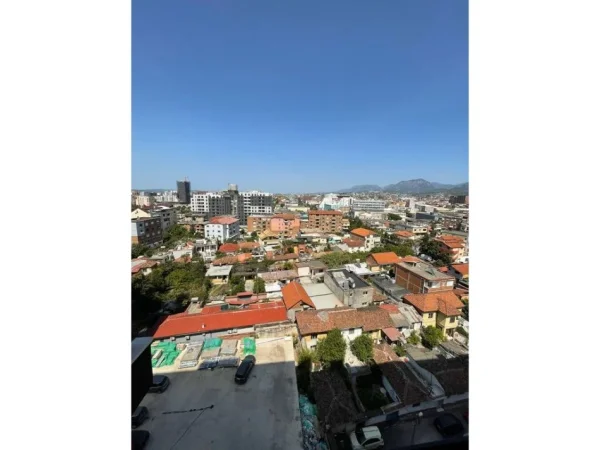 Tirane, shitet apartament Kati 7, 105 m² 252.480 € (STACIONI I TRENIT)
