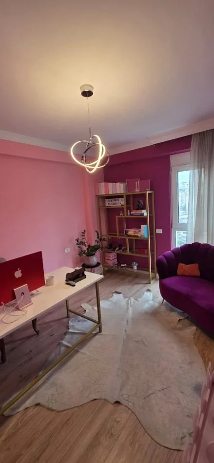 Tirane, jepet me qera nga Pronari, pa-komision ambjent biznesi Kati 4, 120 m² 800 € (Rr.Ndre Mjeda Tek Raport TV)