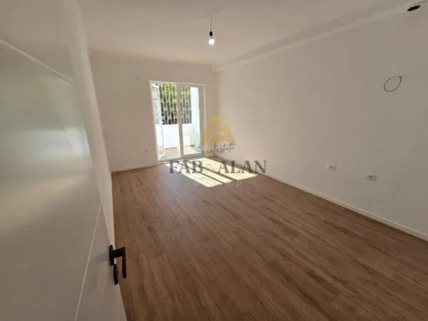 Tirane, shitet apartament 1+1 Kati 2, 55 m² 125.000 € (Don Bosko)