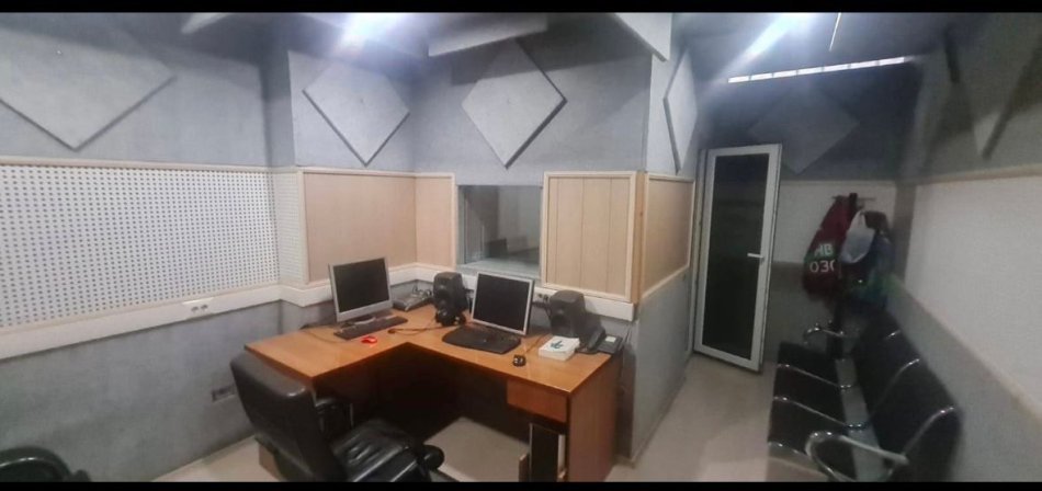 Tirane, shes ambjent biznesi Kati 0, 142 m² 320.000 € (Selite)