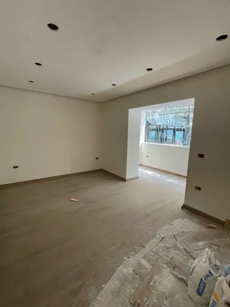 Tirane, shitet apartament 2+1 Kati 1, 90 m² 170.000 € (Oxhaku)