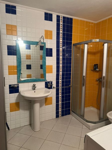 Golem, jepet me qera apartament 2+1+Ballkon , 700 m² 700 € (Golem Durres)