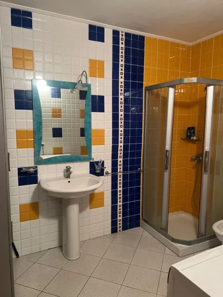 Golem, jepet me qera apartament 2+1+Ballkon , 700 m² 700 € (Golem Durres)