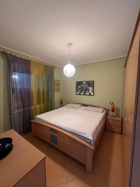 Golem, jepet me qera apartament 2+1+Ballkon , 700 m² 700 € (Golem Durres)