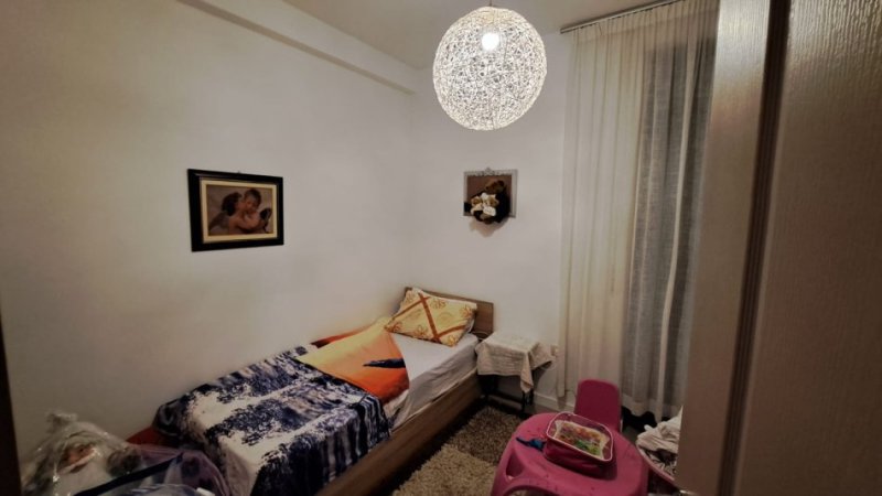 Tirane, shitet apartament 2+1+Ballkon Kati 8, 104 m² 149.000 € (Fresk)