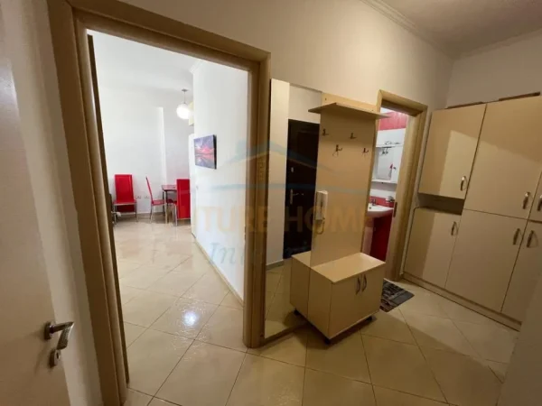 Tirane, shitet apartament Kati 8, 61 m² 97.000 € (UNAZA E RE)