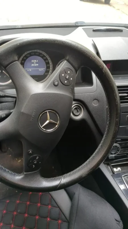 Tirane, shitet makine me portobagazh Nafte, gri metalizato manuale Kondicioner 280 km 4.800 €