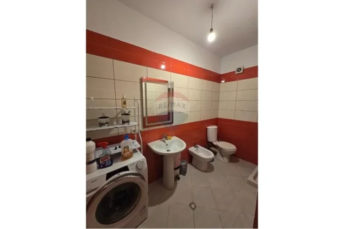 Tirane, shitet apartament 1+1 Kati 7, 80 m² 128.000 € (Rruga Mikel Maruli, Tiranë)