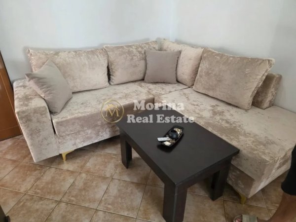 Tirane, jepet me qera shtepi 1+1 Kati 2, 65 m² 400 € 