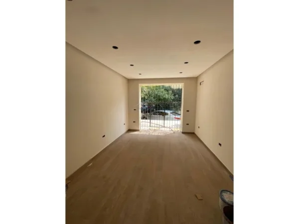 SHITET APARTAMENT 2+1 TEK OXHAKU