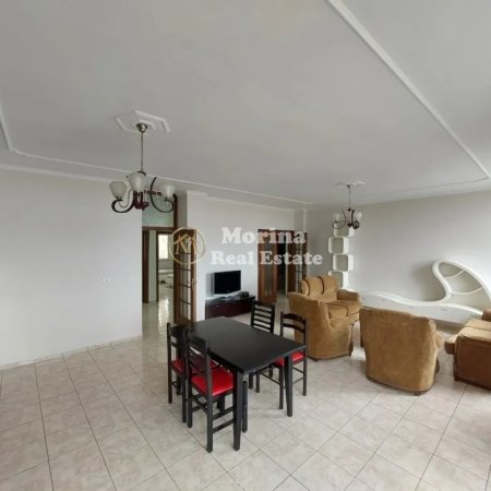 Tirane, jepet me qera apartament 2+1 Kati 5, 120 m² 500 €