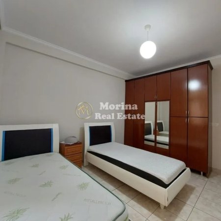 Tirane, jepet me qera apartament 2+1 Kati 5, 120 m² 500 €