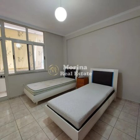 Tirane, jepet me qera apartament 2+1 Kati 5, 120 m² 500 €
