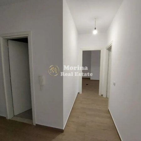 Tirane, jepet me qera apartament 2+1 Kati 2, 100 m² 550 € 