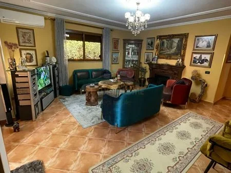 Tirane, shitet apartament 3+1 Kati 1, 110 m² 220.000 € 