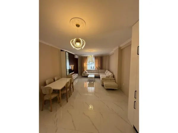 Tirane, jepet me qera apartament 2+1 Kati 4, 90 m² 500 € (Kamez)