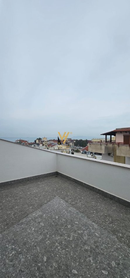 Durres, shitet apartament 2+1+Ballkon Kati 5, 138 m² 260.000 € (GOLEM)