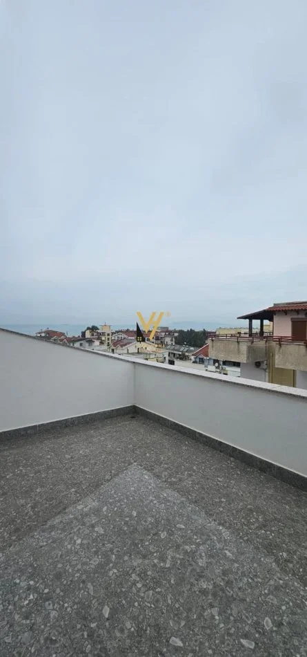 Durres, shitet apartament 2+1+Ballkon Kati 5, 138 m² 260.000 € (GOLEM)