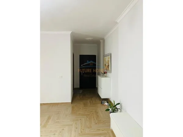 Tirane, jepet me qera apartament 2+1 Kati 2, 80 m² 650 € (Qera, Apartament 2+1 në Don Bosko, Tiranë)