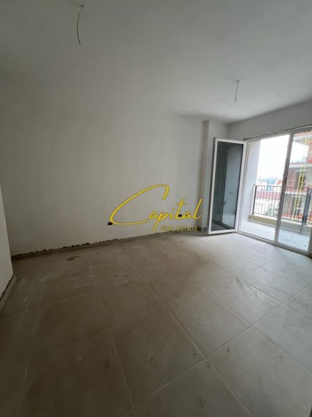 Tirane, shitet apartament 1+1 Kati 3, 52 m² (KOMPLEKSI UNIVERS CITY)