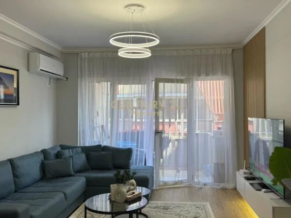 Tirane, shitet apartament 1+1 Kati 6, 74 m² 125.000 € (Rrethi Astir)