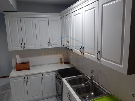 Tirane, shitet apartament 2+1+Ballkon Kati 4, 125 m² 175.000 € 