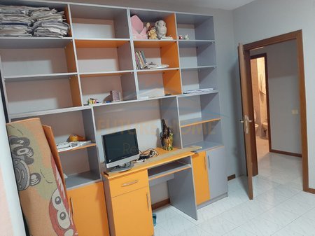 Tirane, shitet apartament 2+1+Ballkon Kati 4, 125 m² 175.000 € 