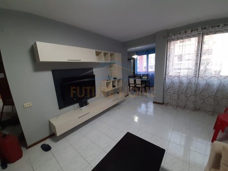 Tirane, shitet apartament 2+1+Ballkon Kati 4, 125 m² 175.000 € 