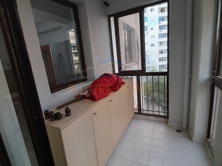 Tirane, shitet apartament 2+1+Ballkon Kati 4, 125 m² 175.000 € 