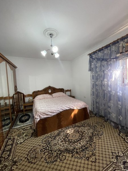 Tirane, jepet me qera apartament 2+1+Ballkon Kati 2, 100 m² 350 € (Selite)